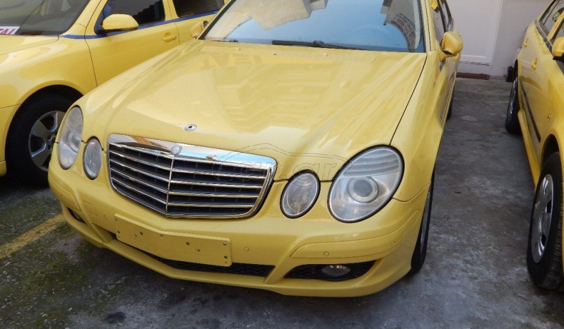 Mercedes-Benz E220 CLASIC ’08 full