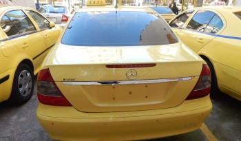 Mercedes-Benz E220 CLASIC ’08 full
